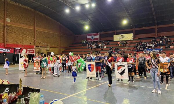 Pibes de Oro, Santa Mónica y FCA ganan en el debut