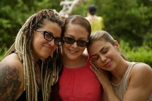 Mujeres se rebelan contra los implantes mamarios por daños a la salud - Estilo de vida - ABC Color