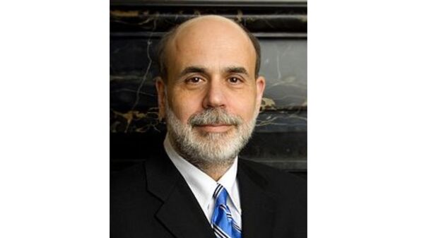 Ben Bernanke, Nobel de Economía, cree que volverán a bajar las tasas de interés - Revista PLUS