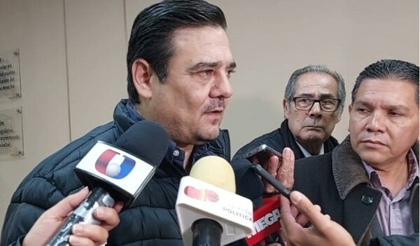 Buzarquis lamenta que falta de cuórum impida dictaminar proyecto para viviendas sociales