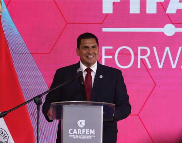 Harrison anuncia que buscará su reelección presidencial en la APF - Unicanal