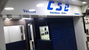 Asaltan local en el centro de Ciudad del Este y roban celulares - ABC en el Este - ABC Color