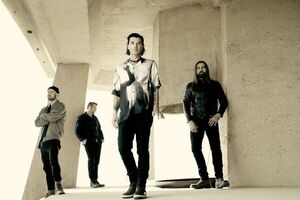 Bush lanzó su nuevo álbum “The Art Of Survival”