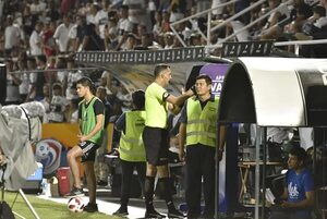 Juan Gabriel Benítez, en el blanco y negro - Fútbol - ABC Color