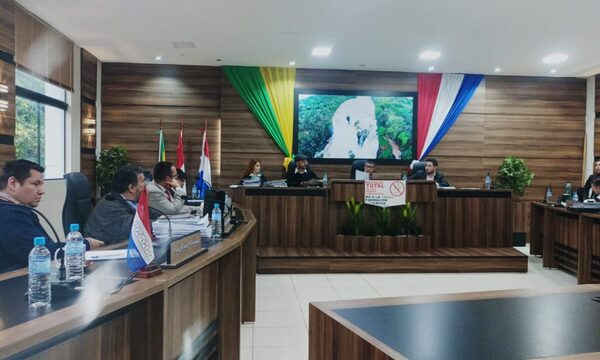 Aprueban construcción de obras en escuelas de Franco