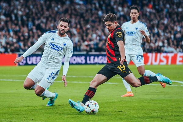 Manchester City empata en Copenhague y ya es equipo de octavos