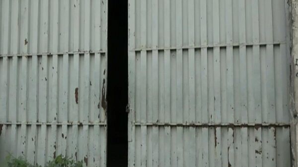 Hallan cadáver de un hombre en un depósito abandonado