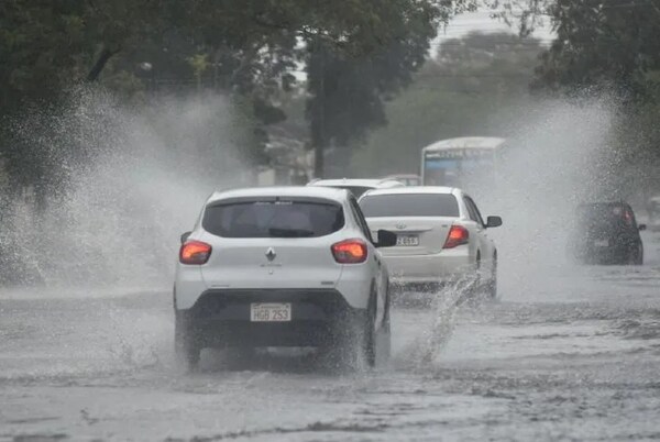 Meteorología alerta que frío y lluvias persistirán hasta la quincena de octubre