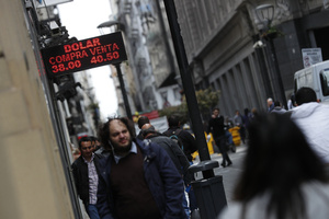 Argentina crea un tipo de cambio para shows internacionales y viajes al exterior - MarketData