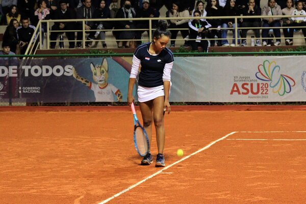 Diario HOY | ASU 2022: Leyla Brítez completa doble jornada con gran triunfo en tenis