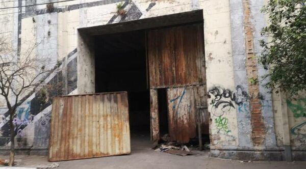 Hallan un cadáver dentro del predio de la ex cervecería paraguaya - Noticiero Paraguay