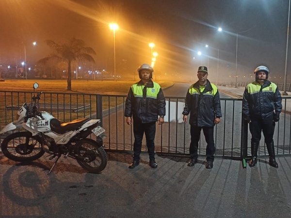 Bloquean varios tramos de la Costanera por competencia de atletismo | 1000 Noticias