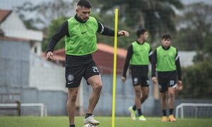 Clásico blanco y negro para regularizar el Clausura