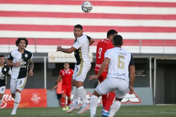 Tacuary-General Caballero JLM, un choque clave por la permanencia - Fútbol - ABC Color