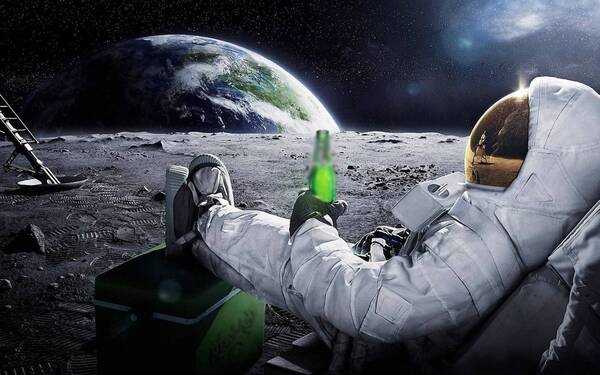 Crónica / Estafa intergaláctica: falso astronauta pecheó dinero para “regresar a la tierra”