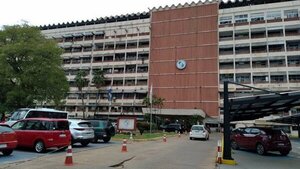 Pacientes del IPS denuncian falta de insumos y pésima atención en call center