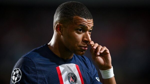 El PSG pidió en julio 400 millones por Mbappé y vetó la vía Real Madrid