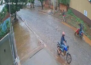 Asaltan a una mujer para robarle su motocicleta - ABC en el Este - ABC Color