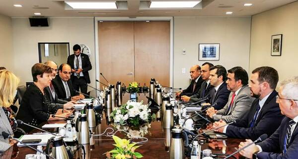 FMI destaca sostenibilidad fiscal del país y respalda procesos de reforma