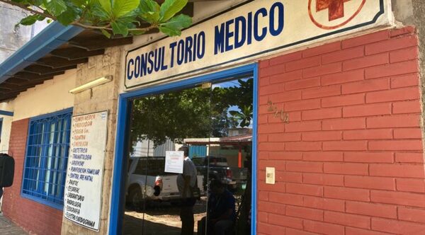 Por un presunto casos de aborto a menores, allanan clínica