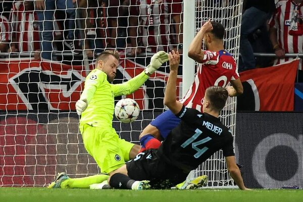 Mignolet mantiene al Atlético en el alambre - Fútbol Internacional - ABC Color