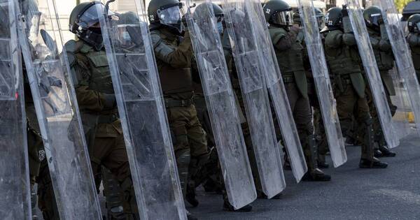 La Nación / Boric condena asesinato de un carabinero y promete perseguir a los responsables