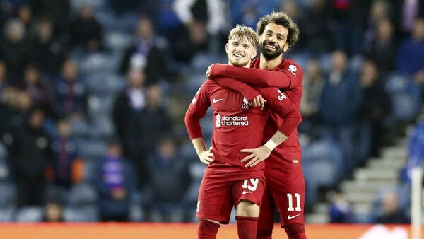 Liverpool se da un festín en Escocia