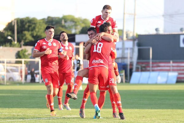 Diario HOY | General de Mallorquín golea en cruce directo con Tacuary