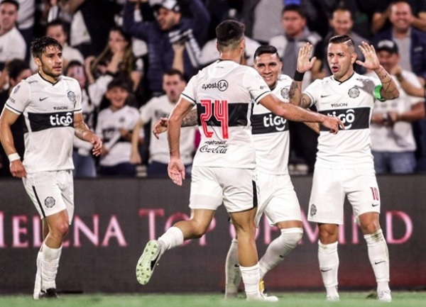 Olimpia vence a Libertad y se mete en la pelea - Paraguaype.com