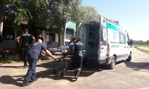 Guardia de seguridad se tiró del puente Remanso y fue salvado por estudiantes de buceo