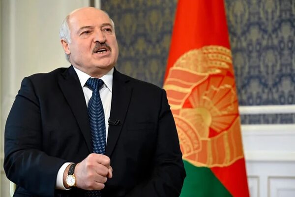 Lukashenko acusa a Occidente de crear riesgos de una tercera guerra mundial - Mundo - ABC Color