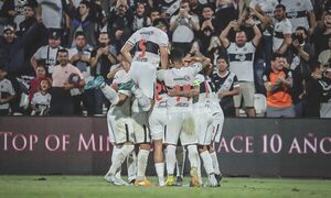 Olimpia se queda con el clásico blanco y negro para acercarse a la cima del Clausura