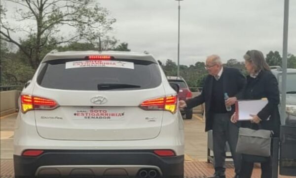 Militar retirado en vehículo sin chapa llega para juicio oral en que busca acallar la prensa libre – Diario TNPRESS