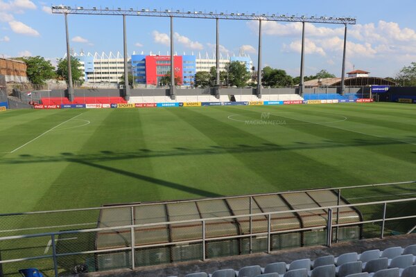 Retrasan una hora el partido entre Nacional y Guaraní, que se juega después del clásico