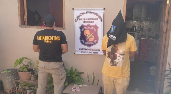 Un barrabrava cae por microtráfico en Luque •