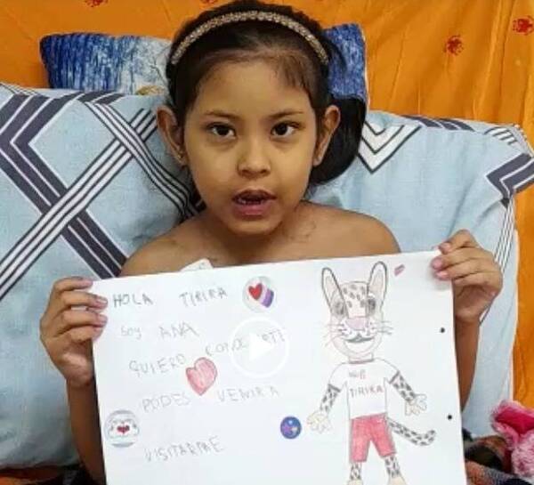 Crónica / Tiríka se ganó el cariño de chicos y grandes, peque enfermita sueña con conocerlo
