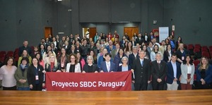 Más de 100 emprendedores se entrenan en nuevo modelo de desarrollo para mipymes - .::Agencia IP::.