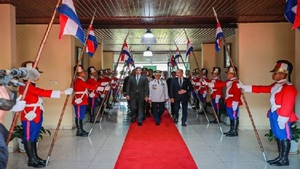Asume nuevo comandante de las Fuerzas Militares | Noticias Paraguay