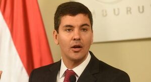 Santiago Peña: “La ineptitud mezclada con la corrupción hace un daño tremendo” - Unicanal