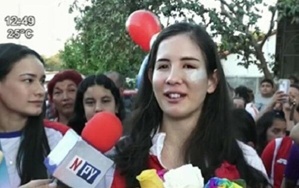 Yennifer Servín es recibida como una gran campeona en su barrio – Prensa 5