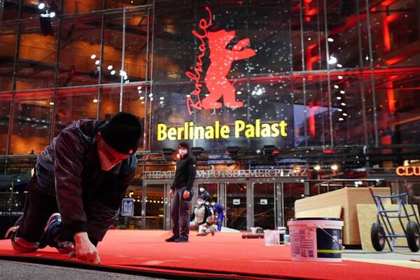 Diario HOY | Berlinale en defensa de valores democráticos y con nuevo premio a mejor serie