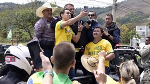 Bolsonaro promete a sus seguidores que Lula va a volver a la cárcel