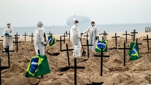 El negacionismo en pandemia hizo que más de 4.500 trabajadores de salud murieran en Brasil