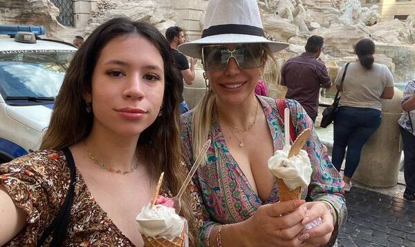 Crónica / Italiana pilló corneada de su novio en una foto de Ruth Alcaraz