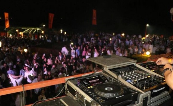 El sábado 3 de diciembre será la gran fiesta de exas del Vasconcellos