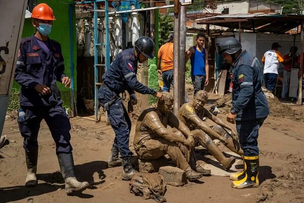 Aumenta a 50 el número de fallecidos por deslave en zona central de Venezuela - Mundo - ABC Color