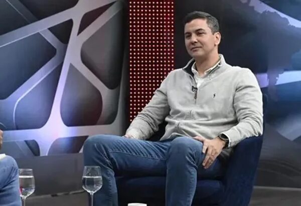 “Estoy en contra de los que mienten”, dice Santiago Peña, pero él acumula mentiras - Política - ABC Color