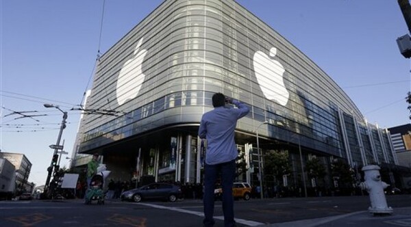 Diario HOY | Juez brasileño condena a Apple a pagar USD 20 millones por vender iPhones sin cargador