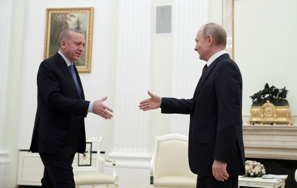 Putin y Erdogan se reúnen en Kazajistán - ADN Digital