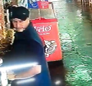 Conocido “tortolero” protegido por agentes de Investigaciones filmado cuando robaba en Brasil - La Clave